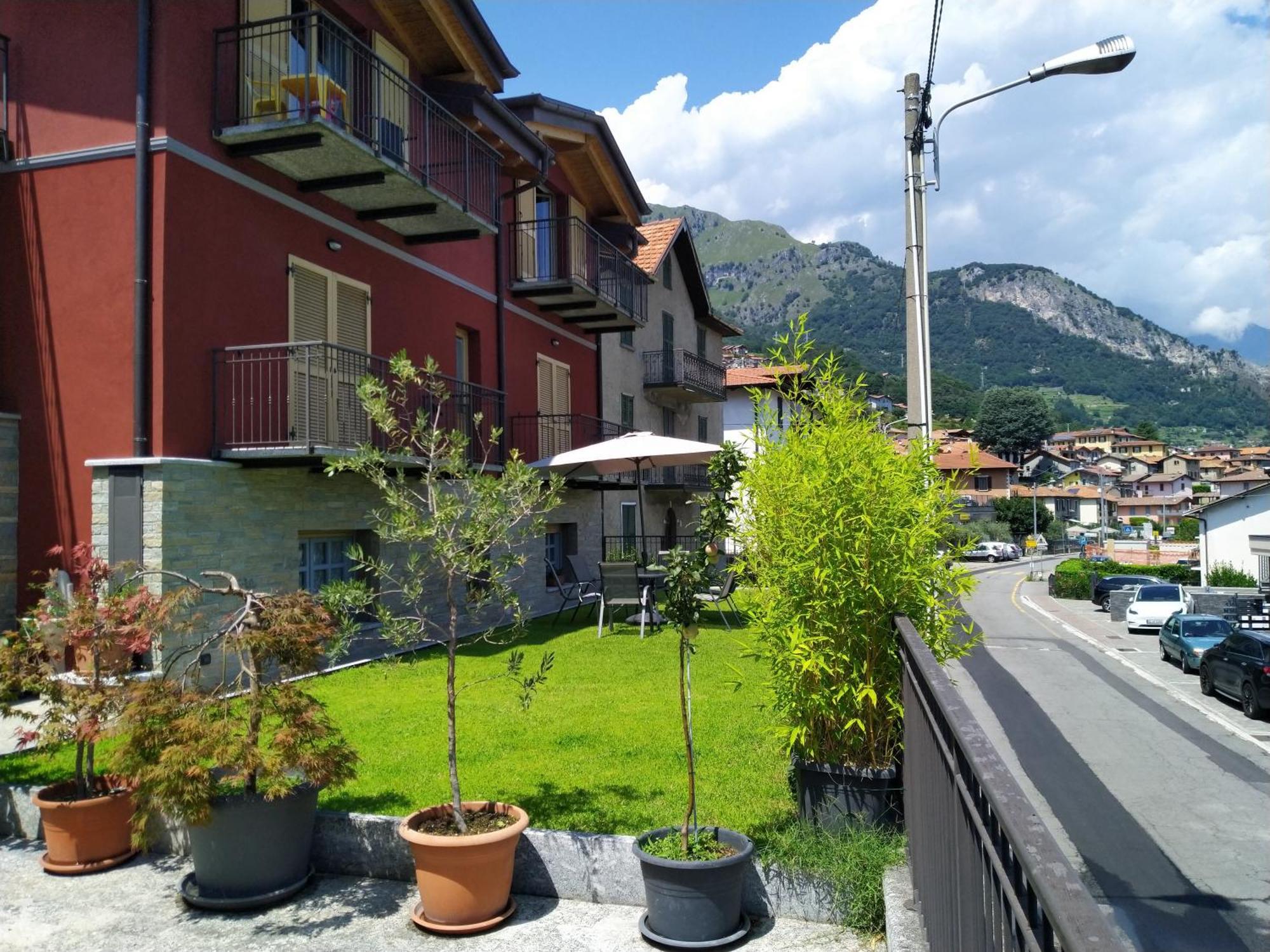 Venanzio! Apartment Pianello Del Lario Bagian luar foto